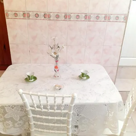 Cunda Enna Konuk Evi 펜션 *
